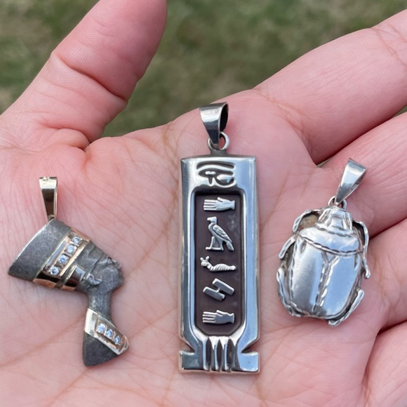 Vintage Unique Carved Pyrite 14k Gold CZ Nefertiti Pendant/Charm - Picture 8 of 14